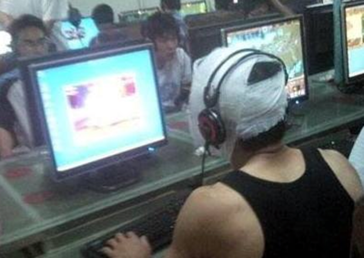 网吧电脑玩游戏,为何家里电脑中病毒?全因为他做了这件事情!