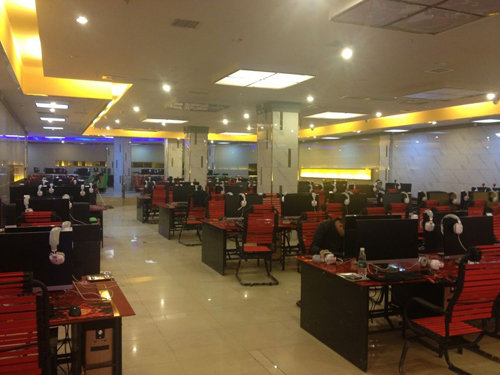 技嘉金牌主板再拔头筹 全球首家Z97网吧诞生